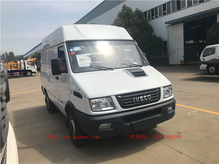 依维柯短轴距面包式疫苗 药品冷藏车