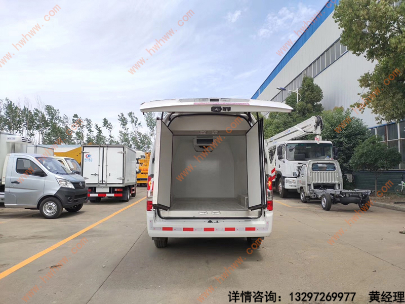 福田G9面包（柴油 汽油机）冷藏车