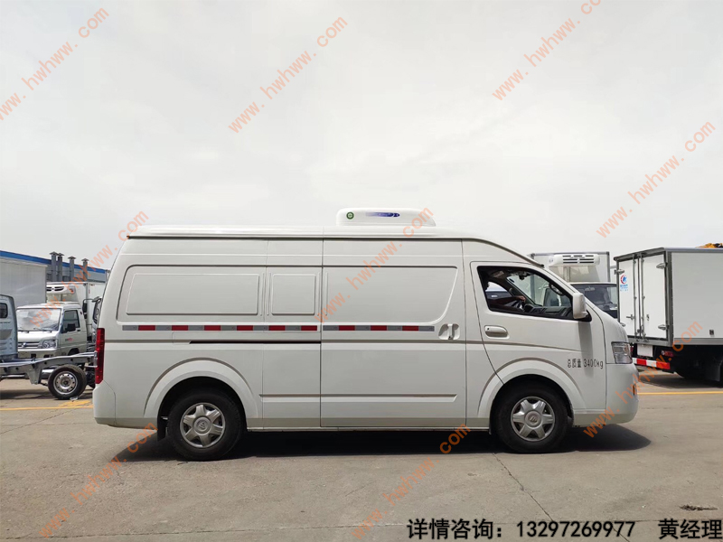 福田G9面包（柴油 汽油机）冷藏车